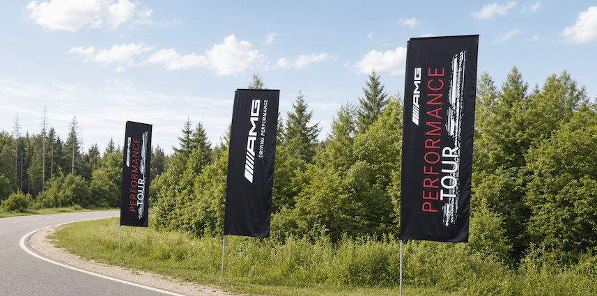 Флаги Флекс в сборке с мобильным флагштоком